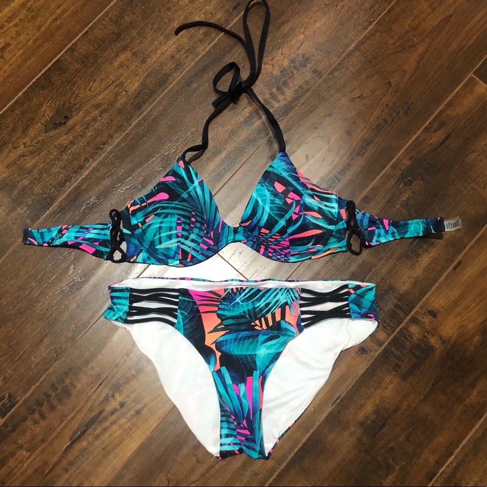 VS pink swimsuit